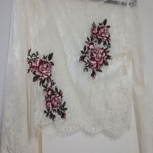 Bohemian Vibe Floral Lace Top with Pink Embroidery
